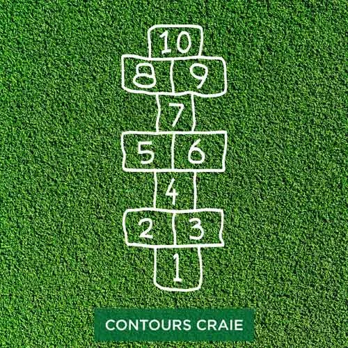 Jeu de la marelle en gazon synthétique